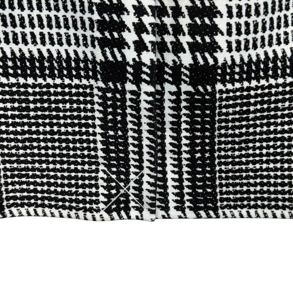 Talbots SZ 2 Pencil Skirt Glen Plaid Knee Length Lined Rear Slit Zip Closure New - Picture 6 of 8